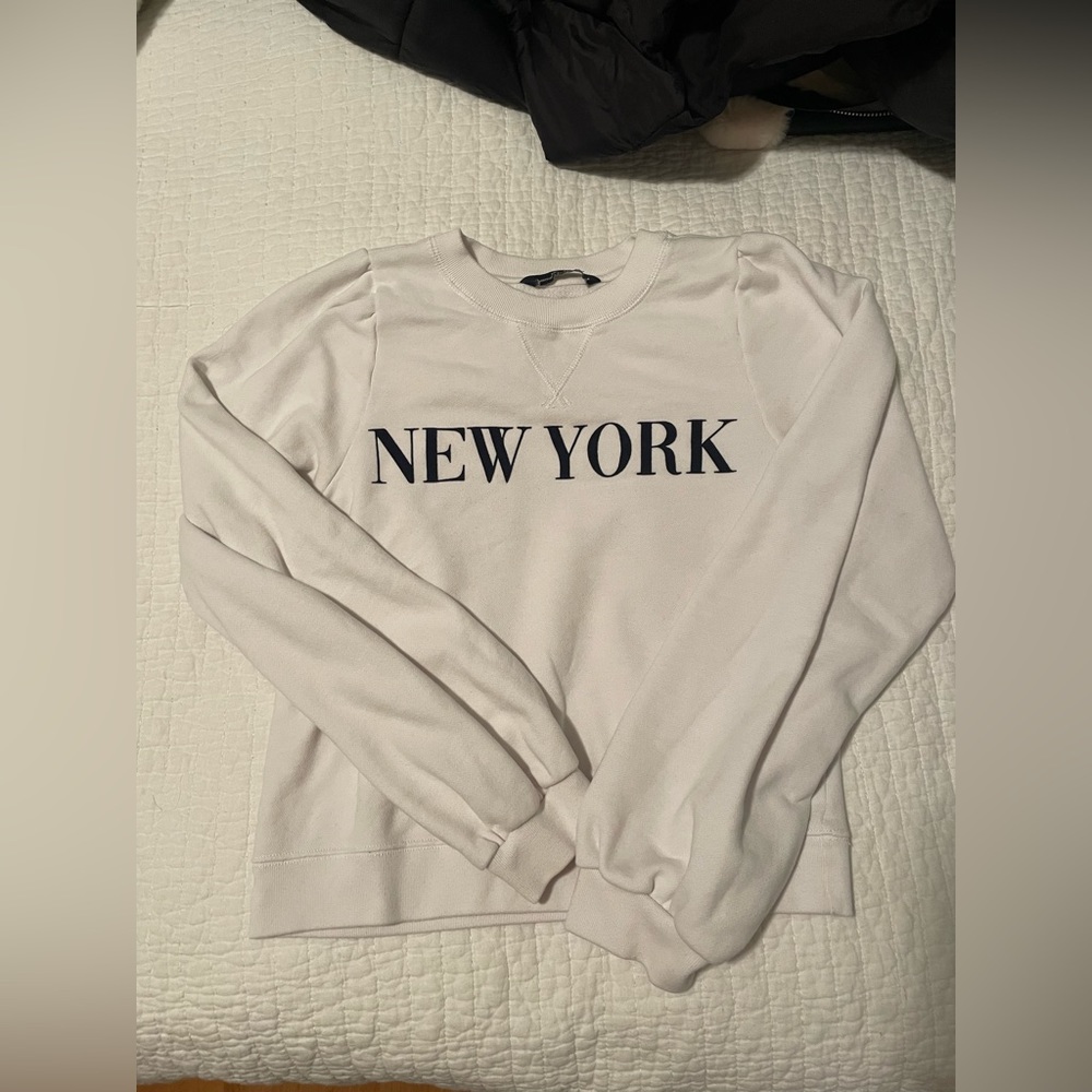 A&F New York crewneck
